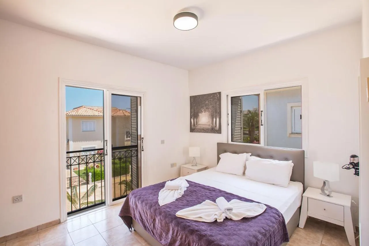 Jason Villas Protaras