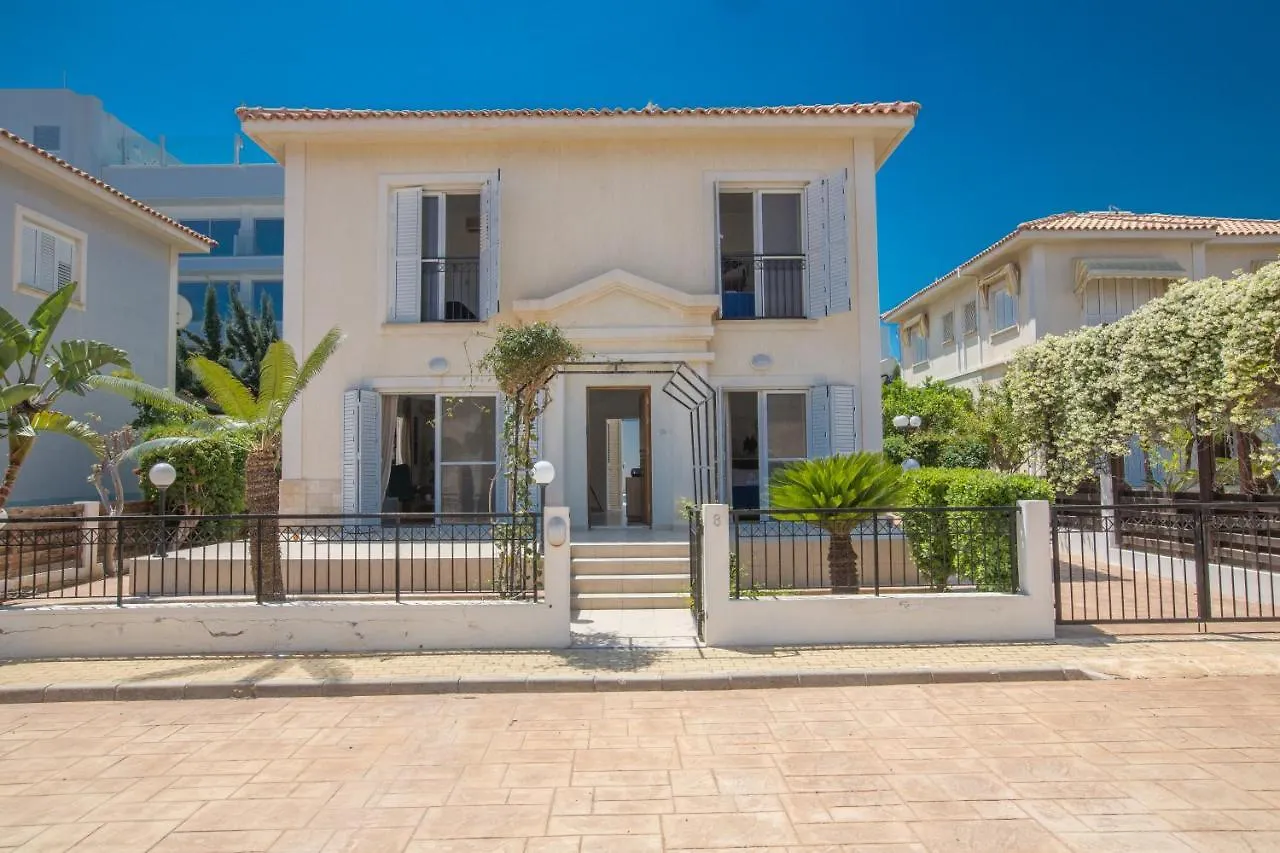 Jason Villas Protaras