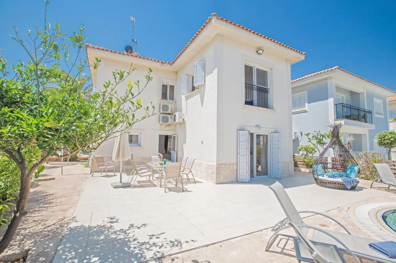 Jason Villas Protaras